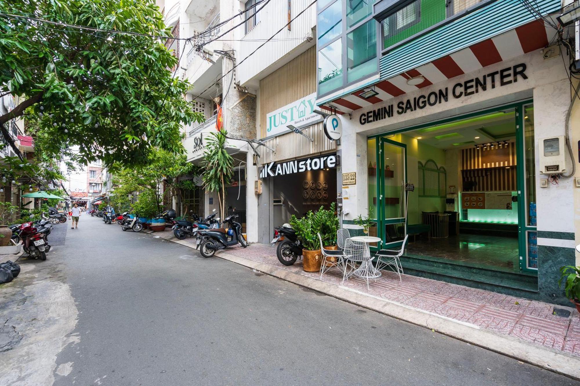 Gemini Saigon Hotel & Apartment Ho Chi Minh City Exterior photo